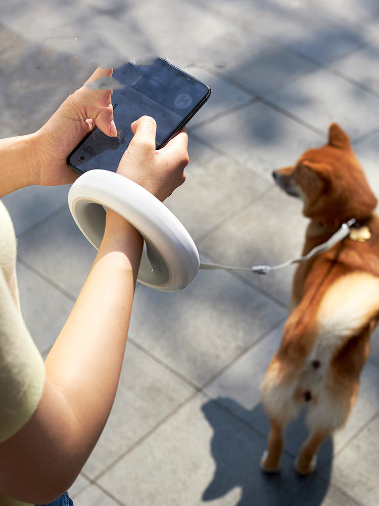 Meng UFO Retractable Leash